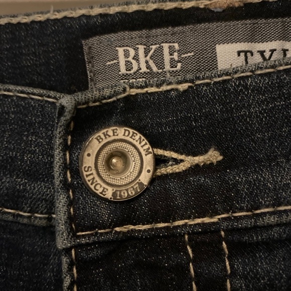 BKE Tyler Bootleg Jeans Men’s Size 34S- 28 inch inseam measurement - Picture 4 of 8